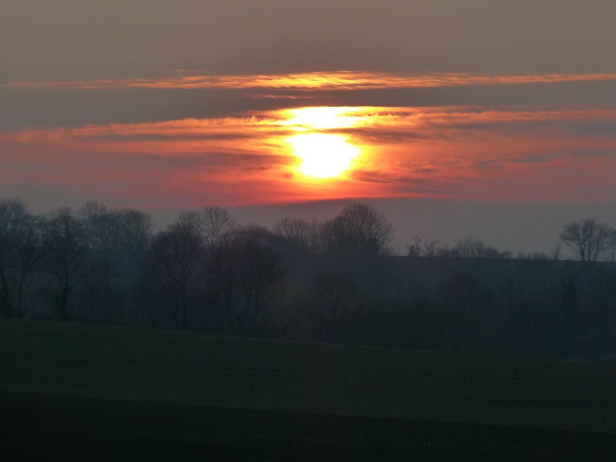 Gite De Caractere Lopérec Buitenkant foto